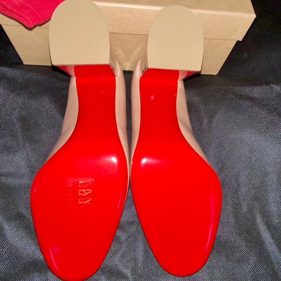 Christian Louboutin Baobab Block Heel Pump in Nude - Picture 5 of 6